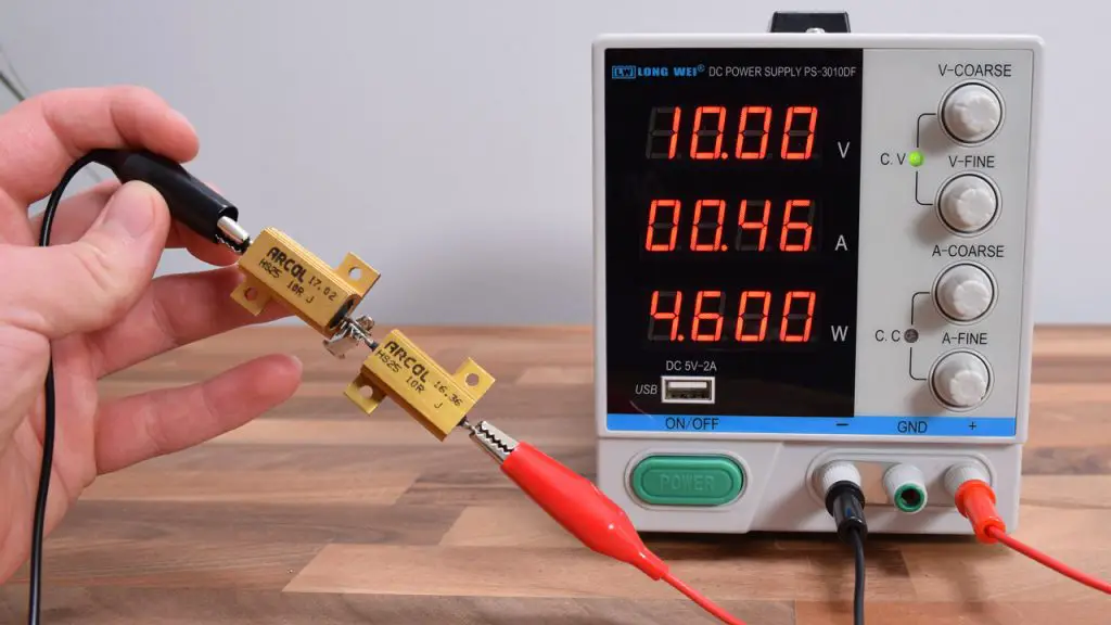 Fuente de alimentación CC ajustable 0-30V, 0-10A probada - LONG WEI PS-3010DF Fuente de alimentación CC ajustable 0-30V, 0-10A probada - LONG WEI PS-3010DF