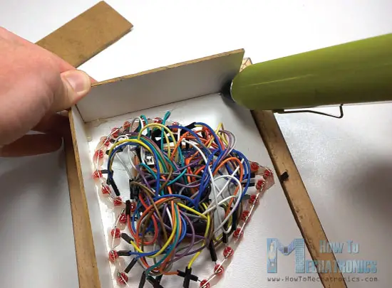 Marco de fotos de corazón LED de bricolaje – Proyecto Arduino