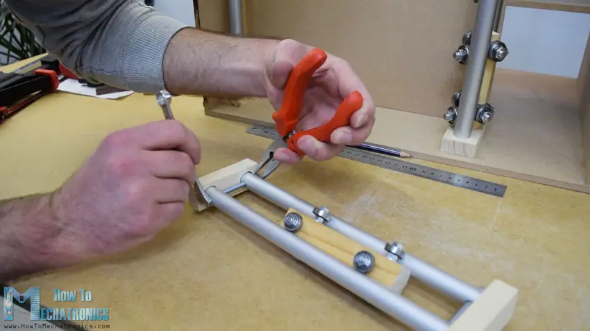 Máquina expendedora de bricolaje: proyecto de mecatrónica basado en Arduino