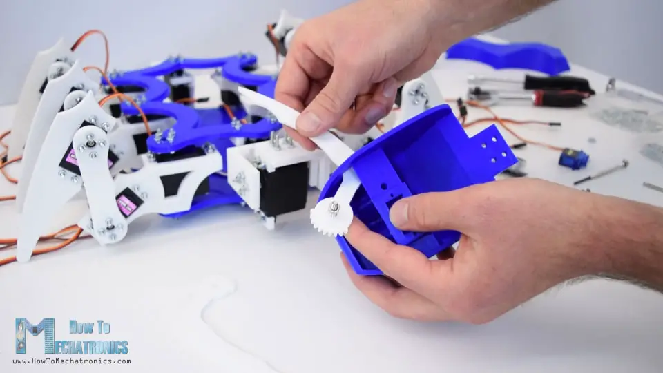 Robot Arduino Hormiga Hexápodo