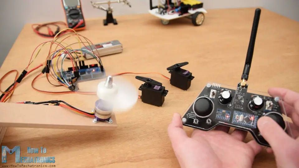 Transmisor RC Arduino de bricolaje