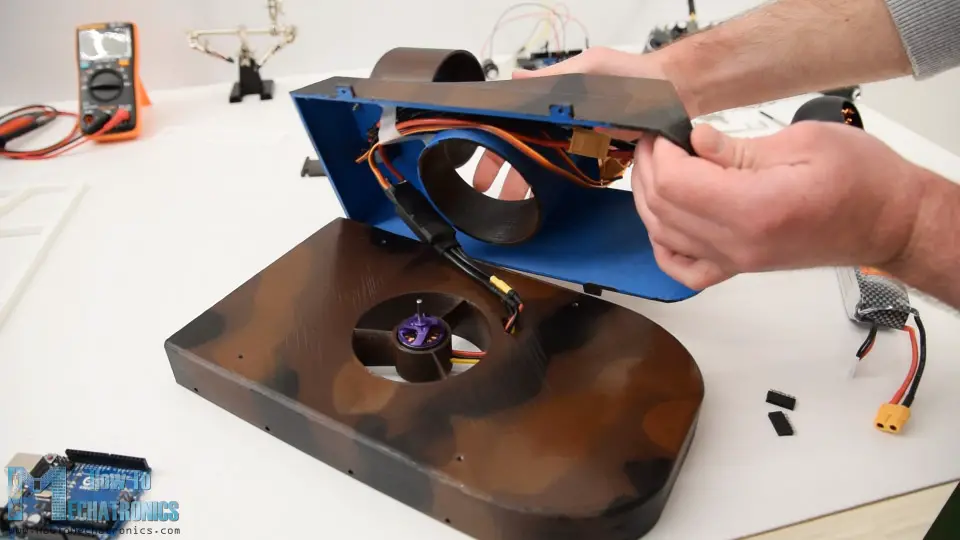 Aerodeslizador RC basado en Arduino DIY