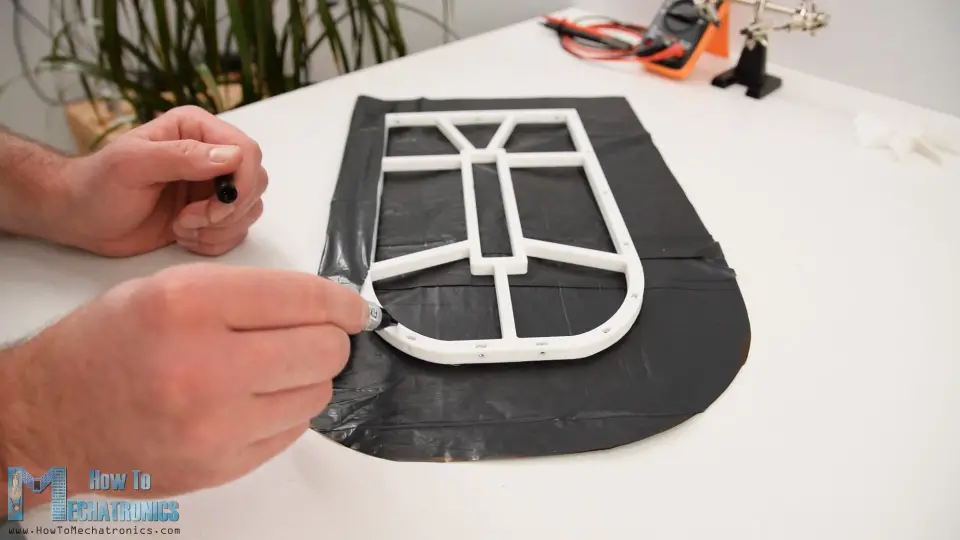 Aerodeslizador RC basado en Arduino DIY