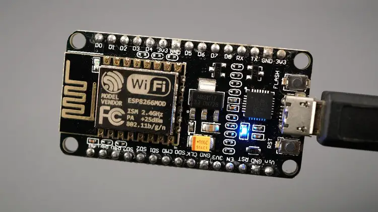Comenzando con la placa de desarrollo ESP8266 NodeMCU Comenzando con la placa de desarrollo ESP8266 NodeMCU