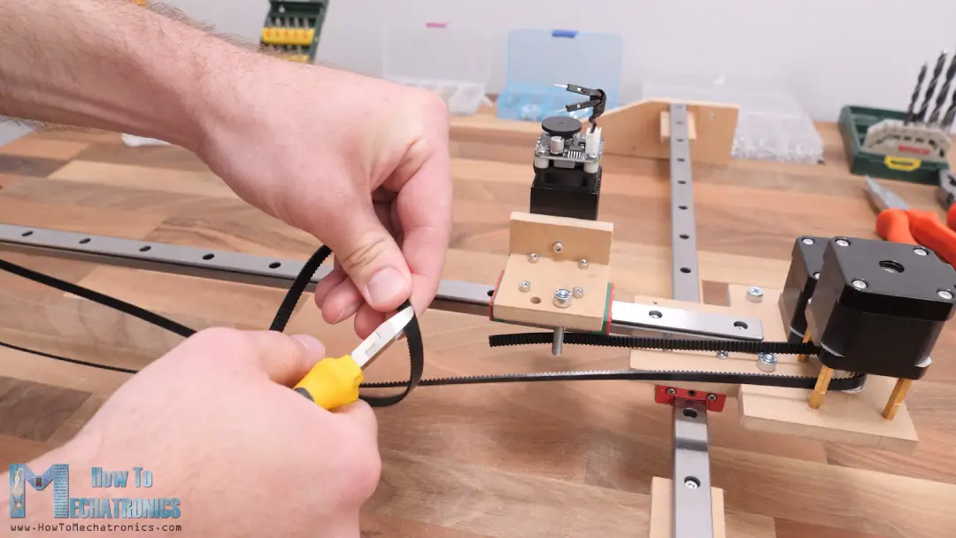 La máquina CNC más sencilla con la menor cantidad de piezas posible: grabador láser de bricolaje