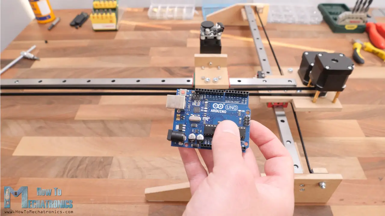 La máquina CNC más sencilla con la menor cantidad de piezas posible: grabador láser de bricolaje
