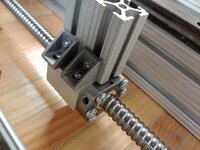 Enrutador CNC de pórtico fijo con suministros industriales antiguos