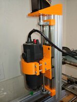 Enrutador CNC de pórtico fijo con suministros industriales antiguos