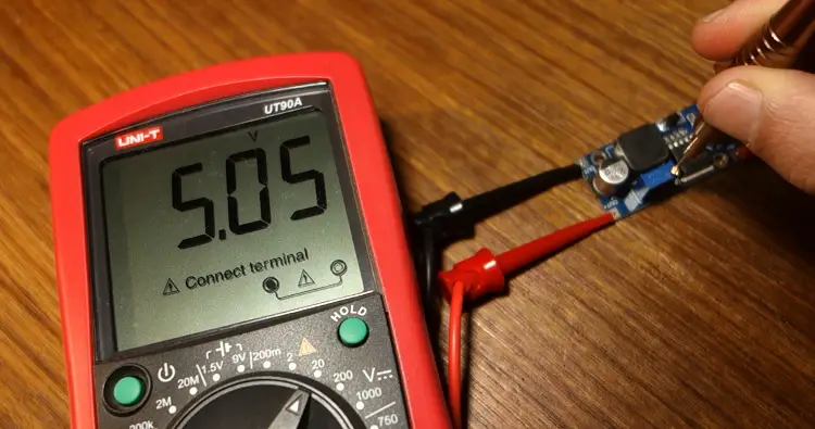 Alexa (Echo) con ESP32 y ESP8266 - Relé controlado por voz
