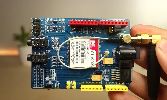 Solicitar datos del sensor vía SMS con Arduino y SIM900 GSM Shield