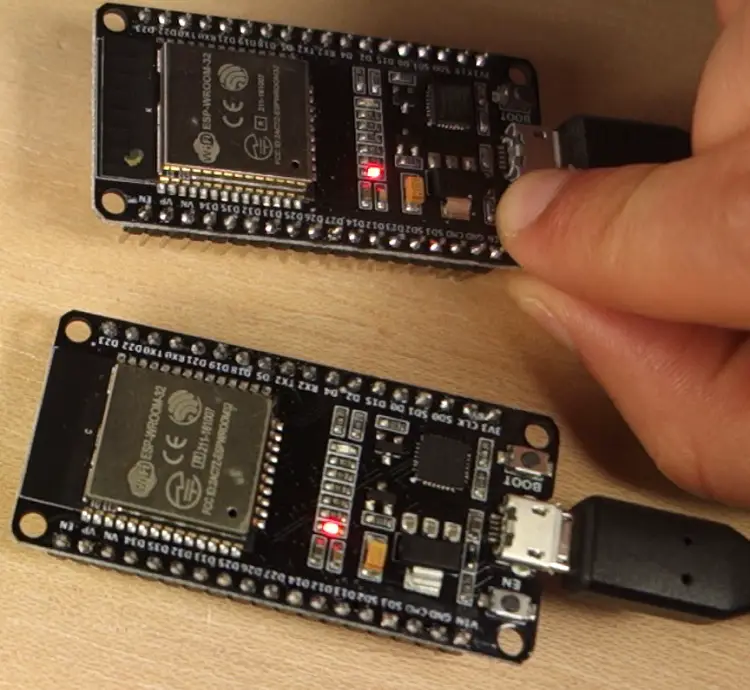 Comenzando con ESP32 Bluetooth Low Energy (BLE) en Arduino IDE
