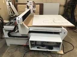 Enrutador CNC Laguna Swift 4X4 modernizado con OpenBuilds