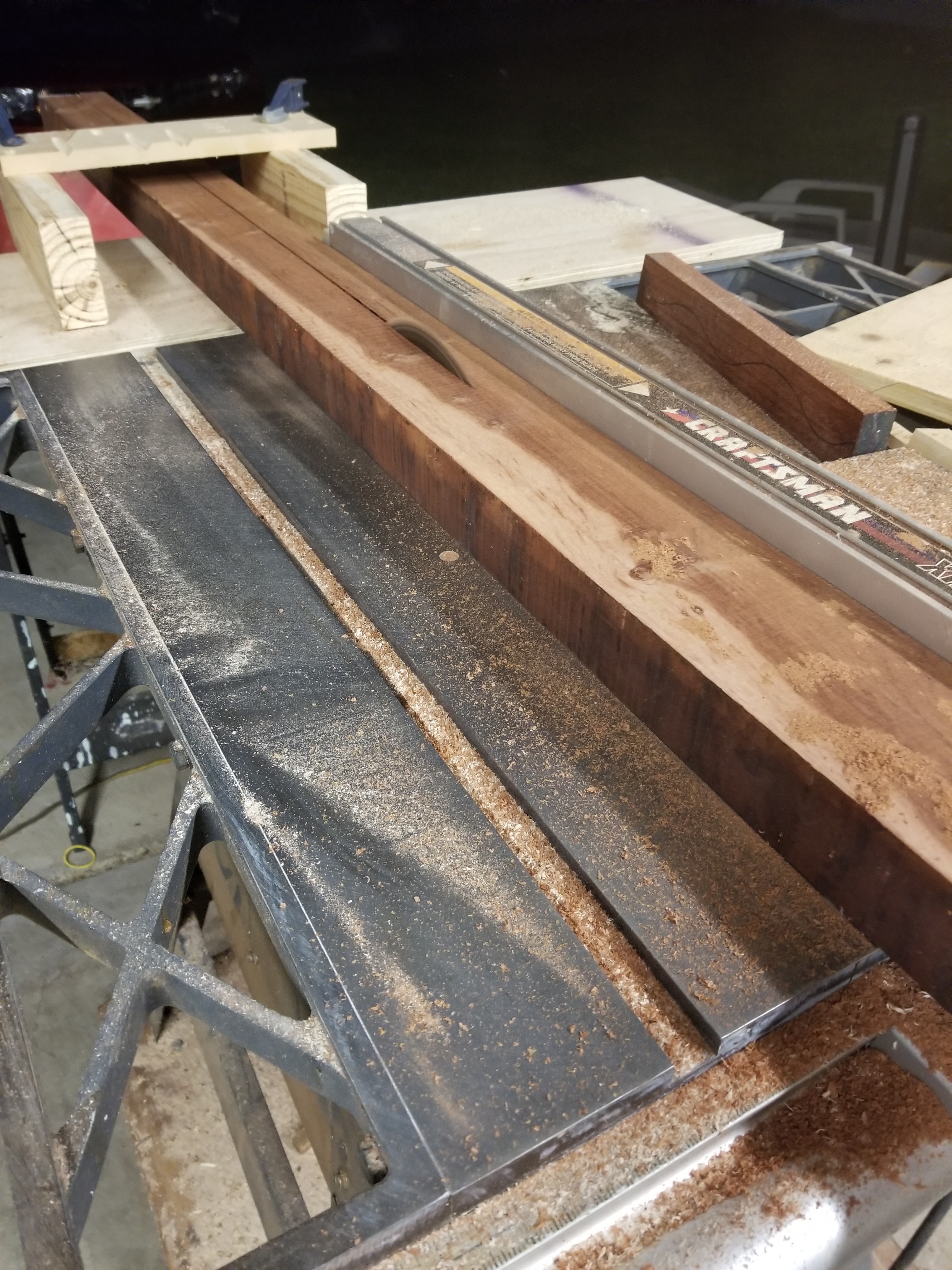 https://openbuilds.com/projects/end-grain-butcher-block-cutting-board.285/