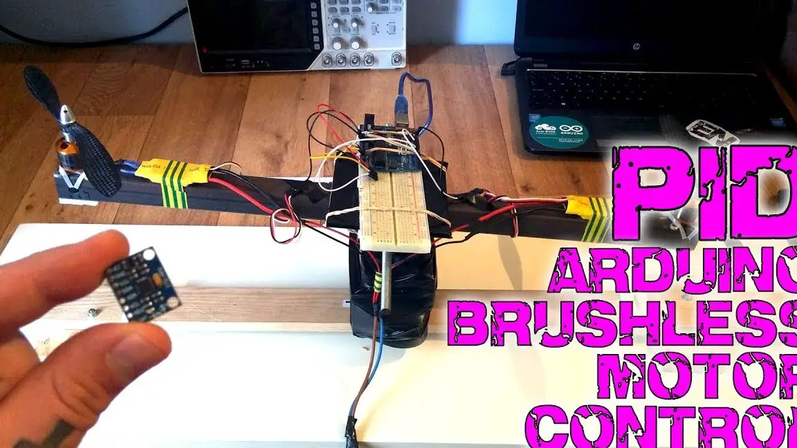 Controlar Múltiples ESC con un solo UNO, problema - Motores...
