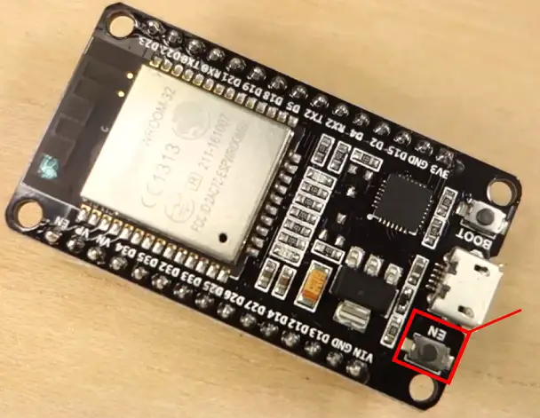Servidor web ESP32/ESP8266 MicroPython: salidas de control