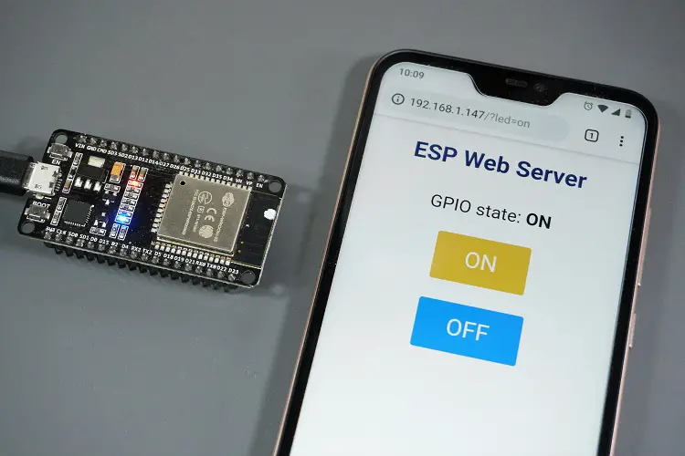 Servidor web ESP32/ESP8266 MicroPython: salidas de control
