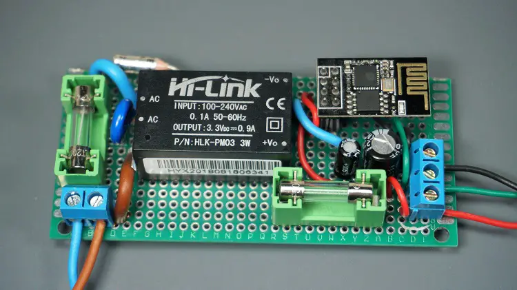 Suministre ESP8266 con voltaje de red a través del convertidor Hi-Link HLK-PM03