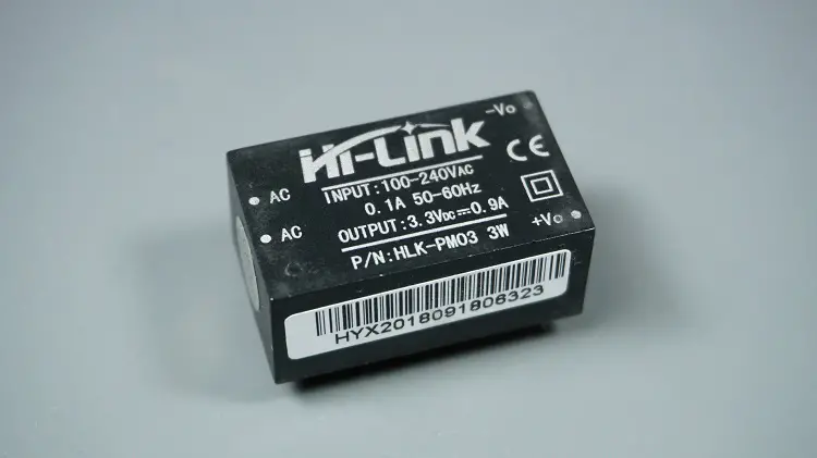 Suministre ESP8266 con voltaje de red a través del convertidor Hi-Link HLK-PM03
