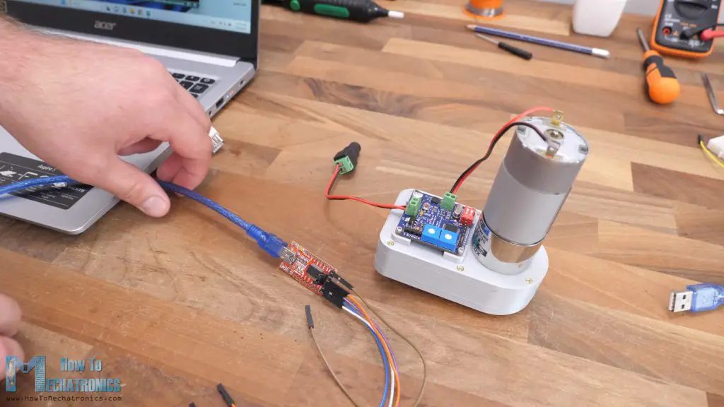 Cómo convertir cualquier motor CC en un servomotor