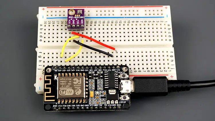 Comunicación WiFi cliente-servidor ESP8266 entre dos placas (NodeMCU) Comunicación WiFi cliente-servidor ESP8266 entre dos placas (NodeMCU)